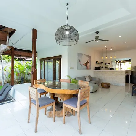 Deby Villa Seminyak